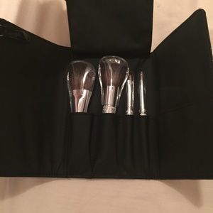 AUTH DIOR Great Gift Set! Makeup Brush Set w bag!